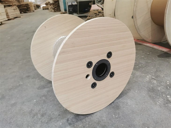 600mm Plywood Reel For Wire Rope Rewinding suppliers