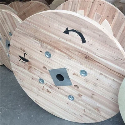 How to strengthen wooden reel center hole