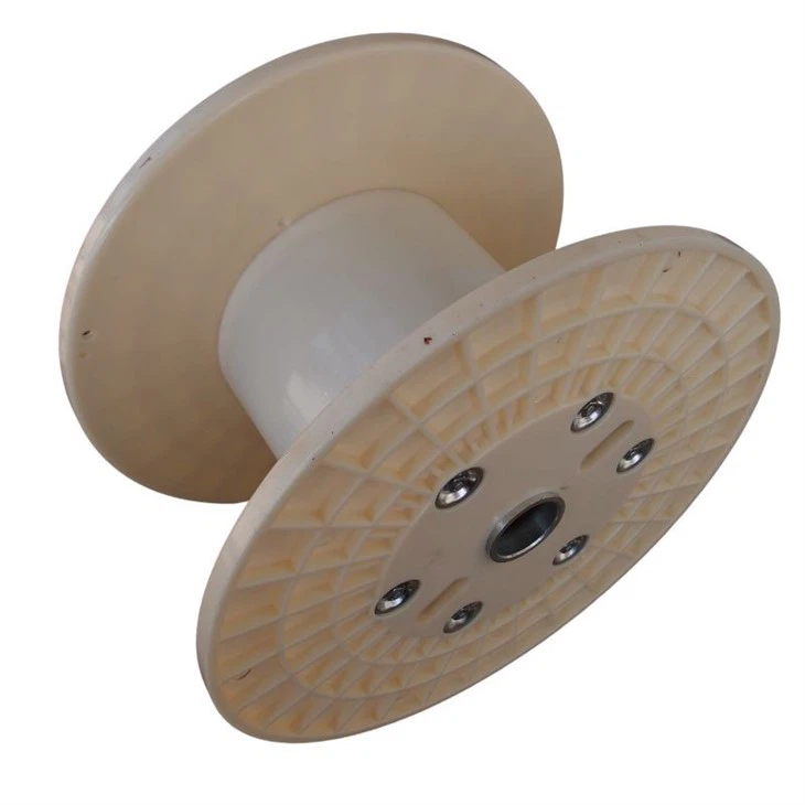 PN560 Plastic Bobbin